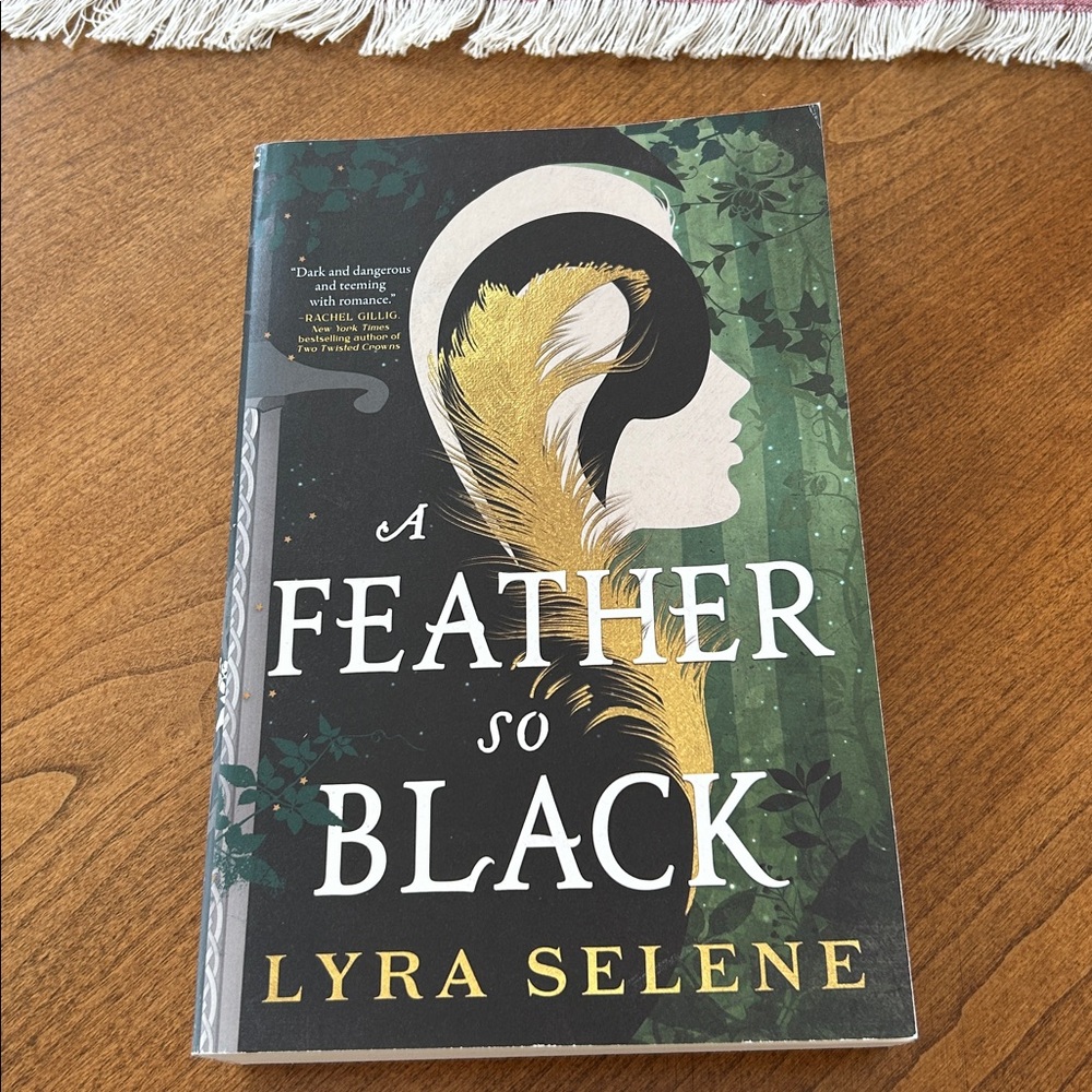 Paperback Bundle - Picture 3 of 8